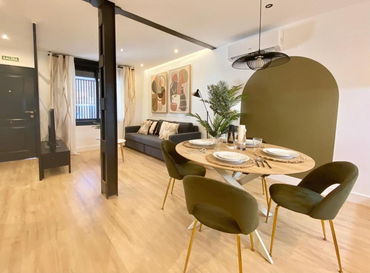 Am IV Segovia Vut Apartment ภายนอก รูปภาพ