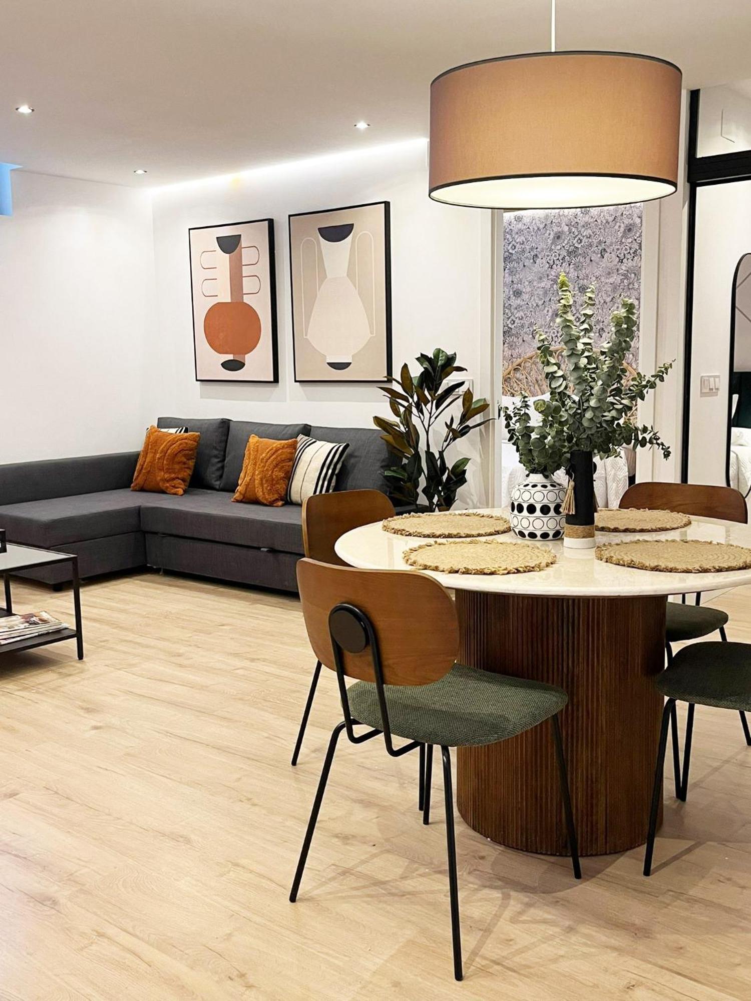 Am IV Segovia Vut Apartment ภายนอก รูปภาพ