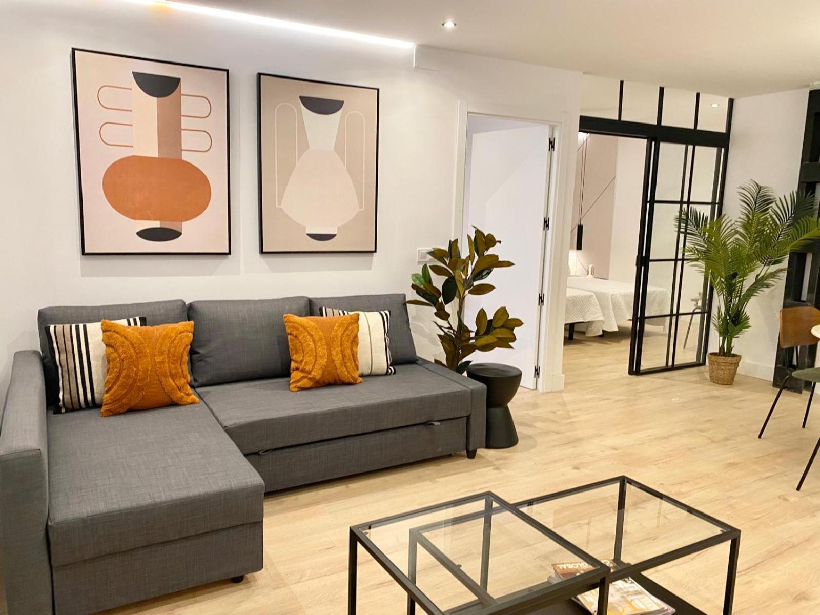 Am IV Segovia Vut Apartment ภายนอก รูปภาพ