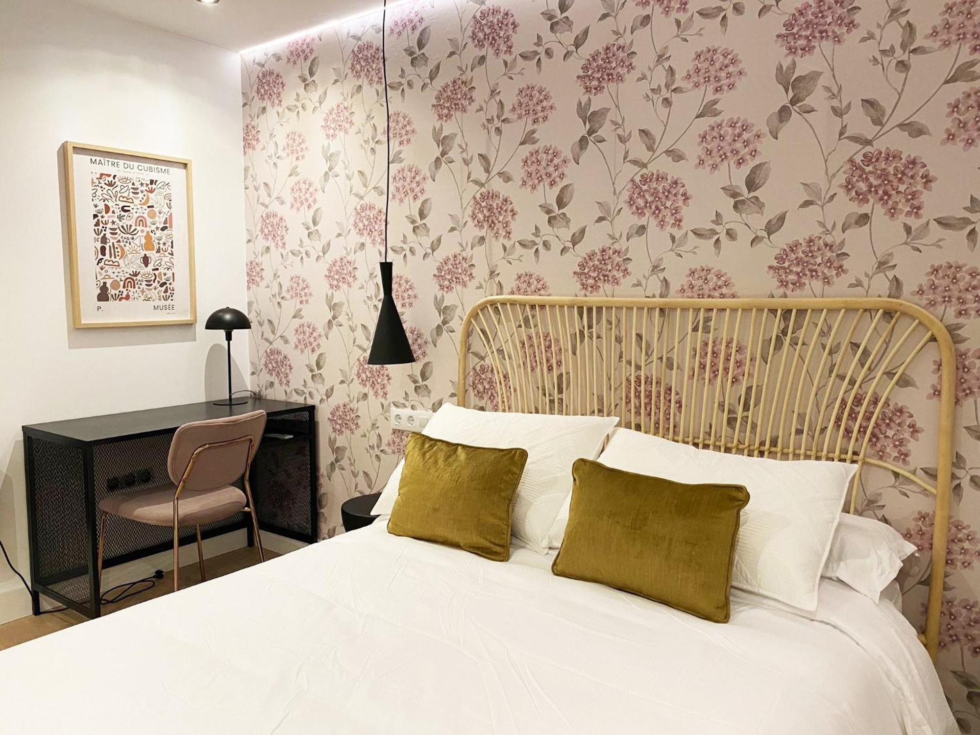 Am IV Segovia Vut Apartment ภายนอก รูปภาพ